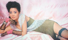 熟女丝袜视频,熟女风情，视觉盛宴